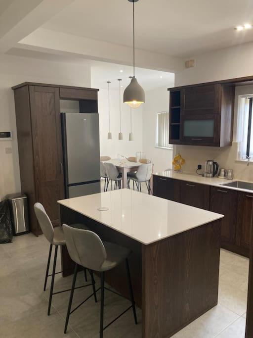 Appartement Elegant Maisonette In Malta By Assetflow Pro à Marsaskala Extérieur photo